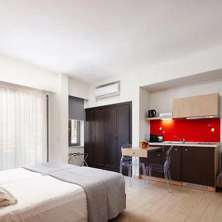 Steris Elegant & Aparthotel